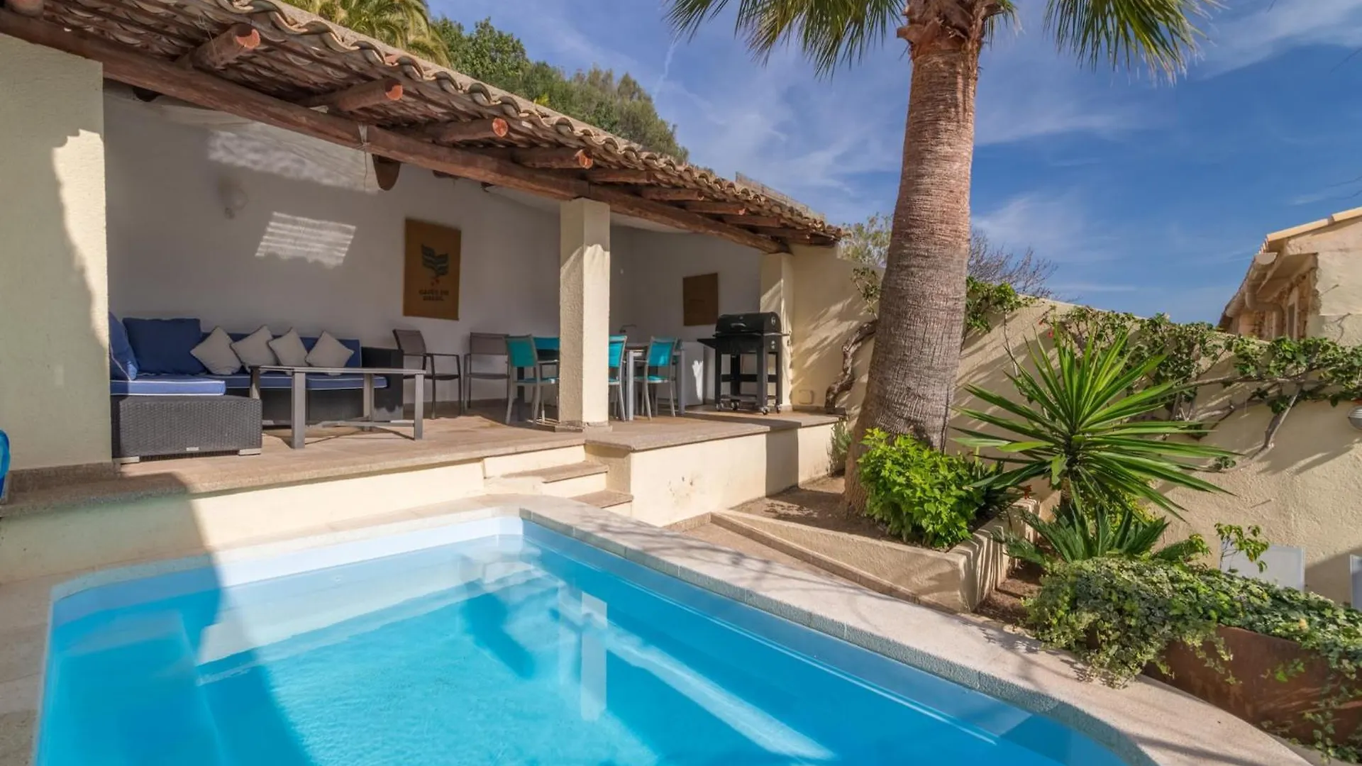 Charming Holiday Home In Capdepera